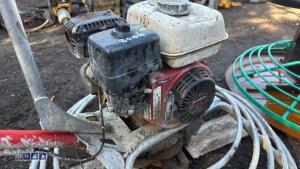 BELLE ALTRAD PRO900 petrol power float - 5
