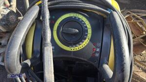 KARCHER hot & cold pressure washer c/w hose & lance - 2