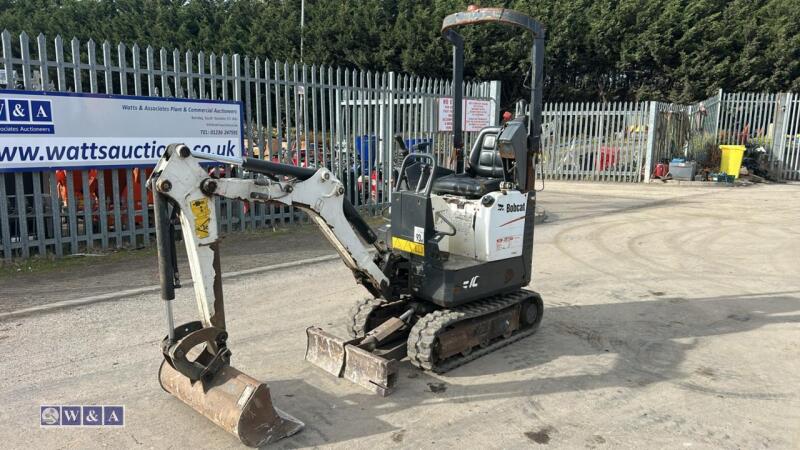 2018 bobcat E10 micro c/w 2 buckets