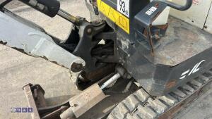 2018 bobcat E10 micro c/w 2 buckets - 17