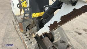 2018 bobcat E10 micro c/w 2 buckets - 18