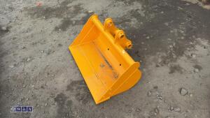 23'' ditching bucket (30mm pins) - 2