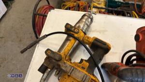 Paddle mixer & MAKITA angle grinder & DEWALT grease gun - 6