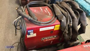 LINCOLN CV450T electric mig welder c/w leads