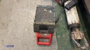 MILWAUKEE MXFUEL upright breaker c/w 2 x batteries - 3