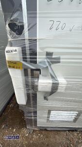 Single steel toilet block - 5
