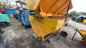 2 x BUNCE EPOKE gritters - 3