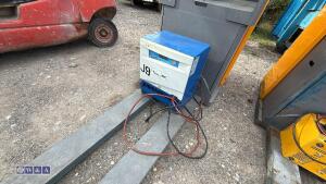 2016 JUNGHEINRICH 120 electric pump truck c/w charger - 3
