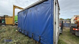 IVECO curtain side body - 4
