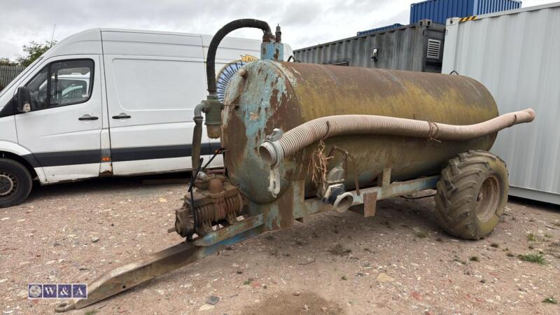 1500g slurry/vacuum tanker