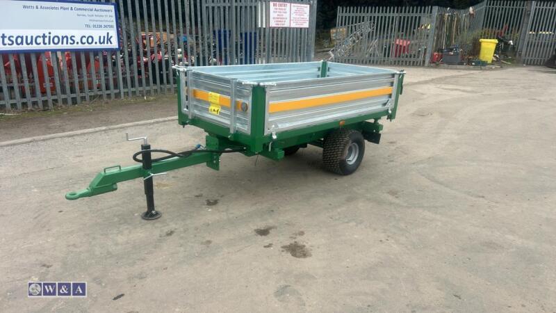 Single axle 3 way tipper