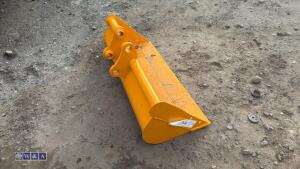 31'' ditching bucket (30mm pins) - 5