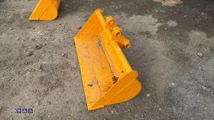 31'' ditching bucket (30mm pins) - 3