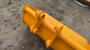 23'' ditching bucket (30mm pins) - 6