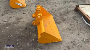 23'' ditching bucket (30mm pins) - 5