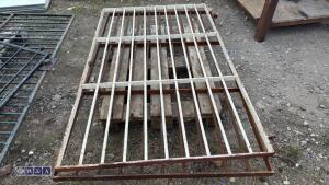 2 x metal gates to suit a 45'' opening each - 2