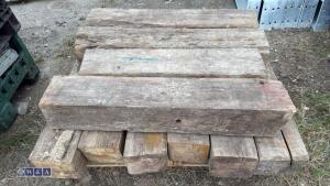 Quantity of wooden dunnage bearers