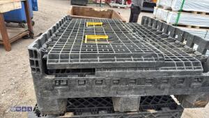 Plastic foldable pallet box - 4