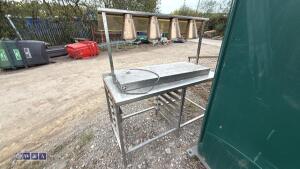 240v catering warming table