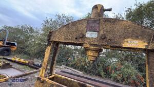 Hydraulic press - 4
