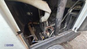 Generator canopy - 4