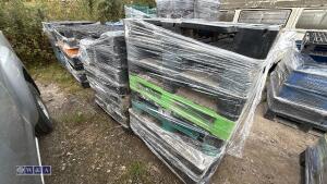2 x stacks of plastic pallets - 3