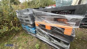 2 x stacks of plastic pallets