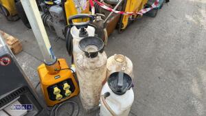 Quantity of miscelleanous including gas heater, light & dust suppression bottles (3457062) - 3