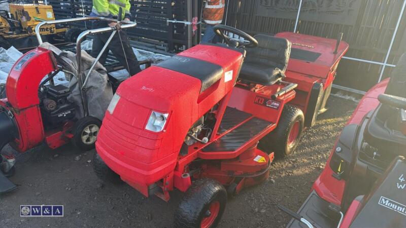COUNTAX K13 petrol driven ride on mower