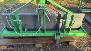 4ft Manual tip tractor mounted earth scoop / grader (unused) - 5