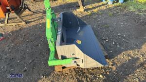 4ft Manual tip tractor mounted earth scoop / grader (unused) - 8