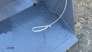 4ft Manual tip tractor mounted earth scoop / grader (unused) - 9