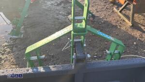 4ft Manual tip tractor mounted earth scoop / grader (unused) - 10