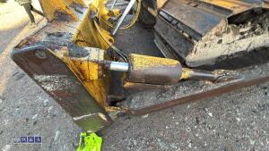 LIEBHERR 731 tracked dozer with LGP tracks & single blade (overheating) - 15