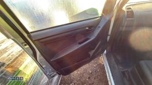 ISUZU Dmax double cab bi turbo pickup truck - 18
