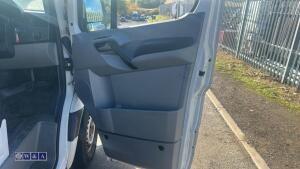 VOLKSWAGEN CRAFTER CR35 TDI LWB 6 speed manual freezer van (YX16 UMK)(MoT 29th January 2027)(V5 in office) - 21