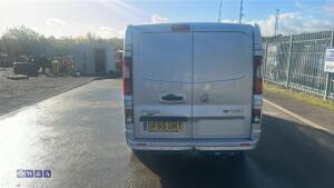 VAUXHALL VIVARO 2900 SPORTIVE CDTI 6-speed manual panel van (DF65 URT)(V5 in office) - 4
