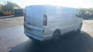 VAUXHALL VIVARO 2900 SPORTIVE CDTI 6-speed manual panel van (DF65 URT)(V5 in office) - 5