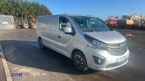 VAUXHALL VIVARO 2900 SPORTIVE CDTI 6-speed manual panel van (DF65 URT)(V5 in office) - 7