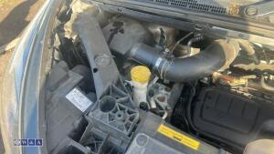 VAUXHALL VIVARO 2900 SPORTIVE CDTI 6-speed manual panel van (DF65 URT)(V5 in office) - 28
