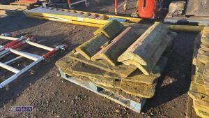 Pallet of Yorkshire stone roof slates & stone ridges - 4