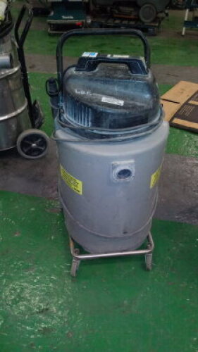 NUMATIC 110v vacuum c/w trolley