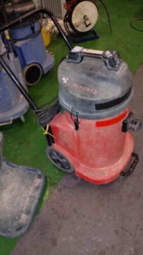 NUMATIC 110v vacuum c/w trolley