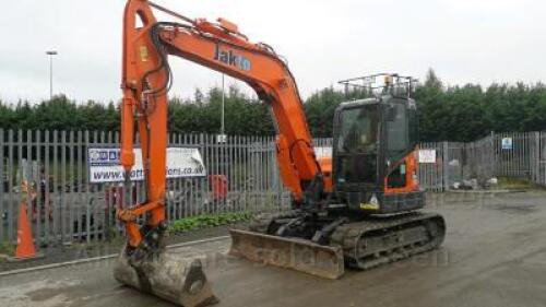 2018 DOOSAN DX85R-3 rubber tracked excavator S/n: DHKCEAAVKI6002313 with bucket, blade, piped & GEITH hitch