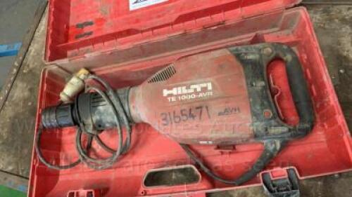 HILTI TE1000AVR 110v breaker c/w case