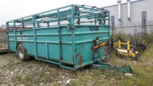 ROLLAND livestock handling trailer (510619) (CAT B)