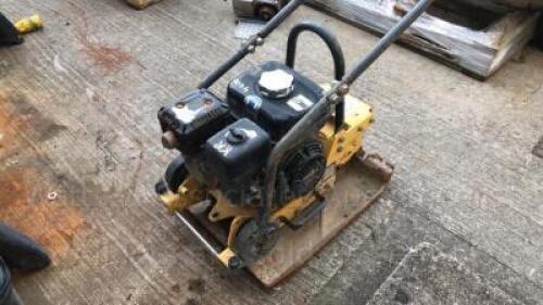 BOMAG BW18/45 petrol compaction plate