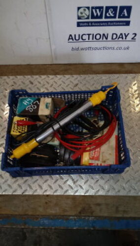 Tray of brake sides, jump leads & inspection lamp