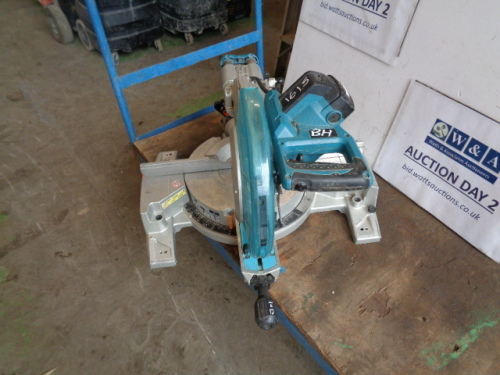 MAKITA LS1016 110v sliding mitre saw