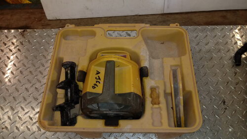 TOPCON RL-H3C laser level c/w case